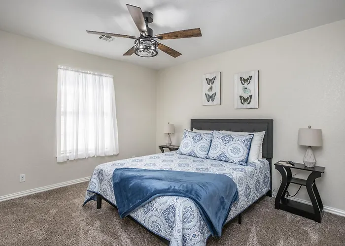 Tranquil 3-Bedroom Cabin Near Winstar Casino