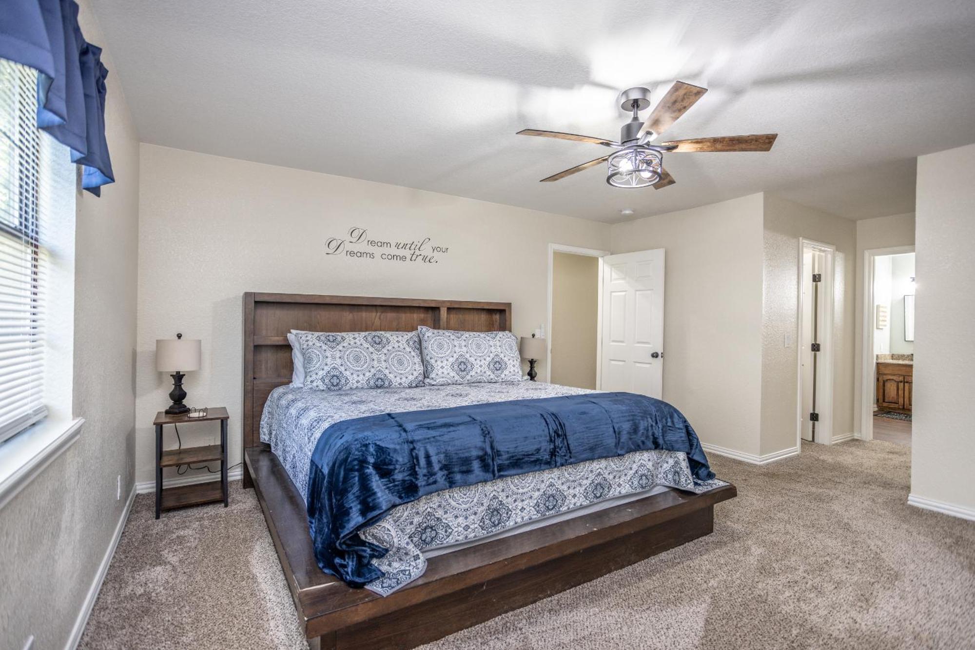 Tranquil 3-bedroom Near Winstar Casino *