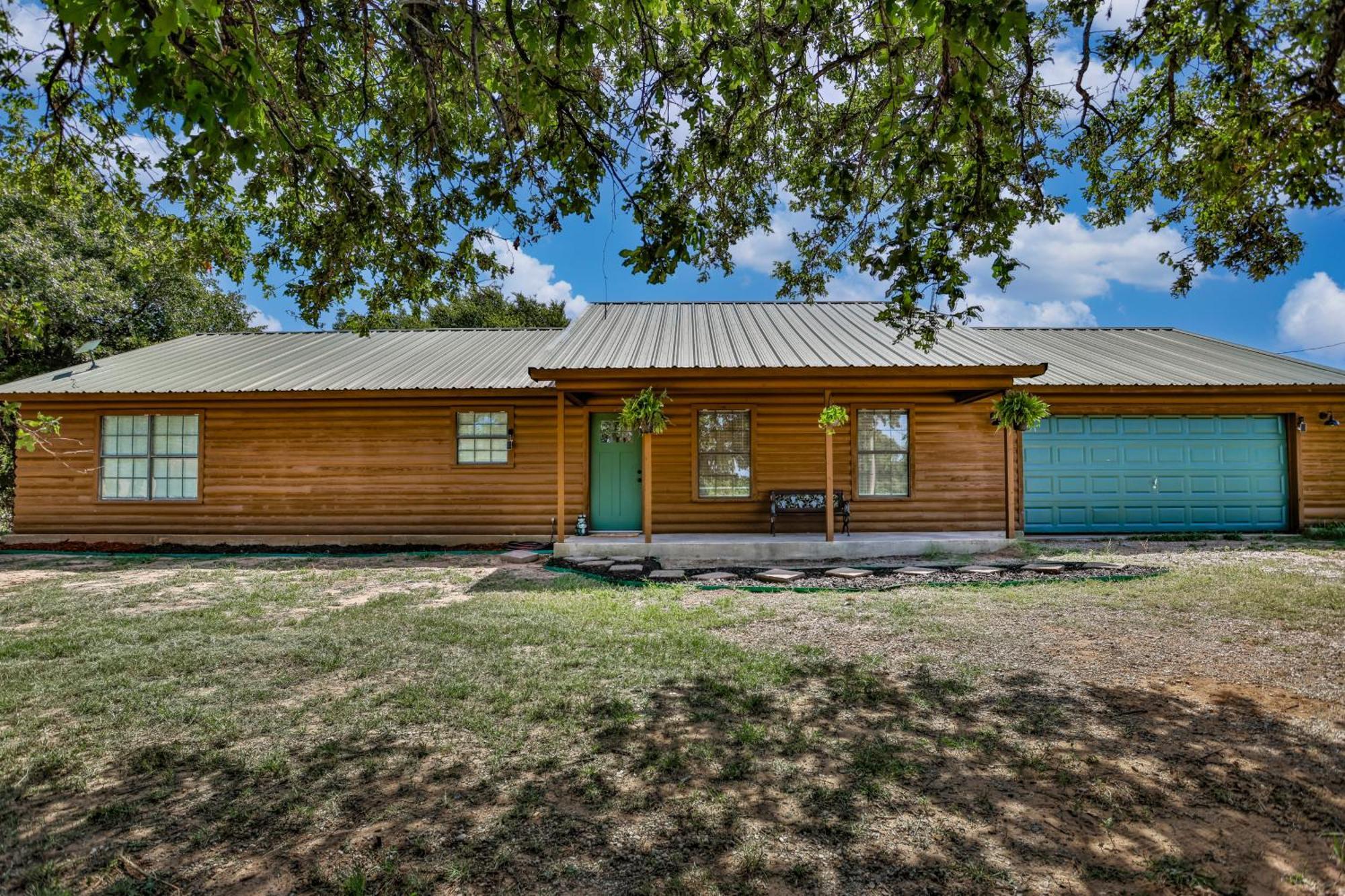 Tranquil 3-bedroom Near Winstar Casino *